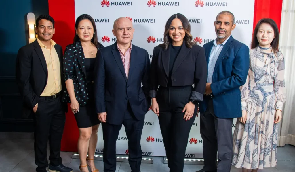 Huawei-Cloud-contribuye-al-desarrollo-tecnologico-de-RD.jpg