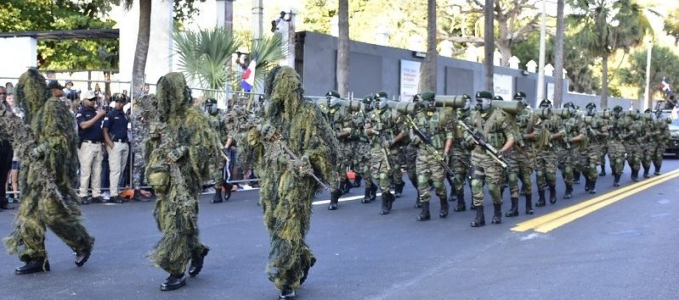 desfile-militar-1-rd-e1709015944687