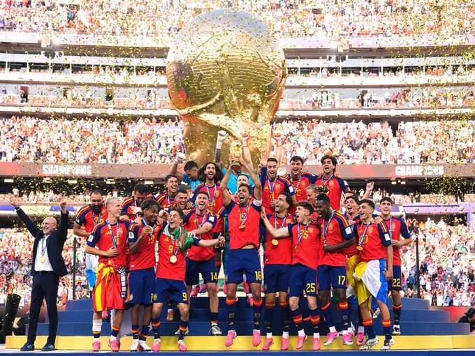 España destrona a Argentina y se consagra campeona del mundo