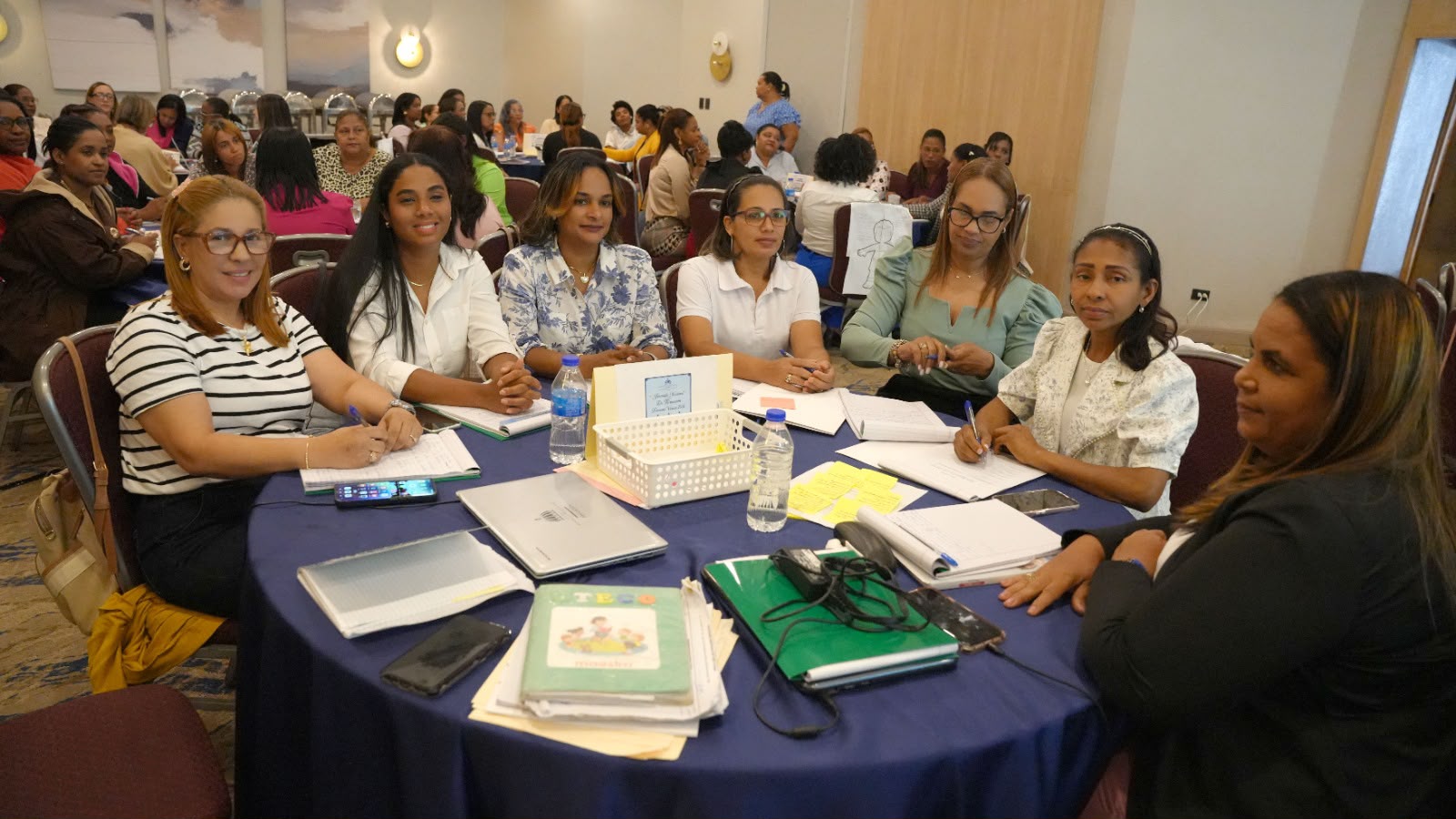 Ministerio de Educación inicia este lunes jornada nacional de capacitación para más de 90,000 docentes de cara al inicio del año escolar 2026-2027