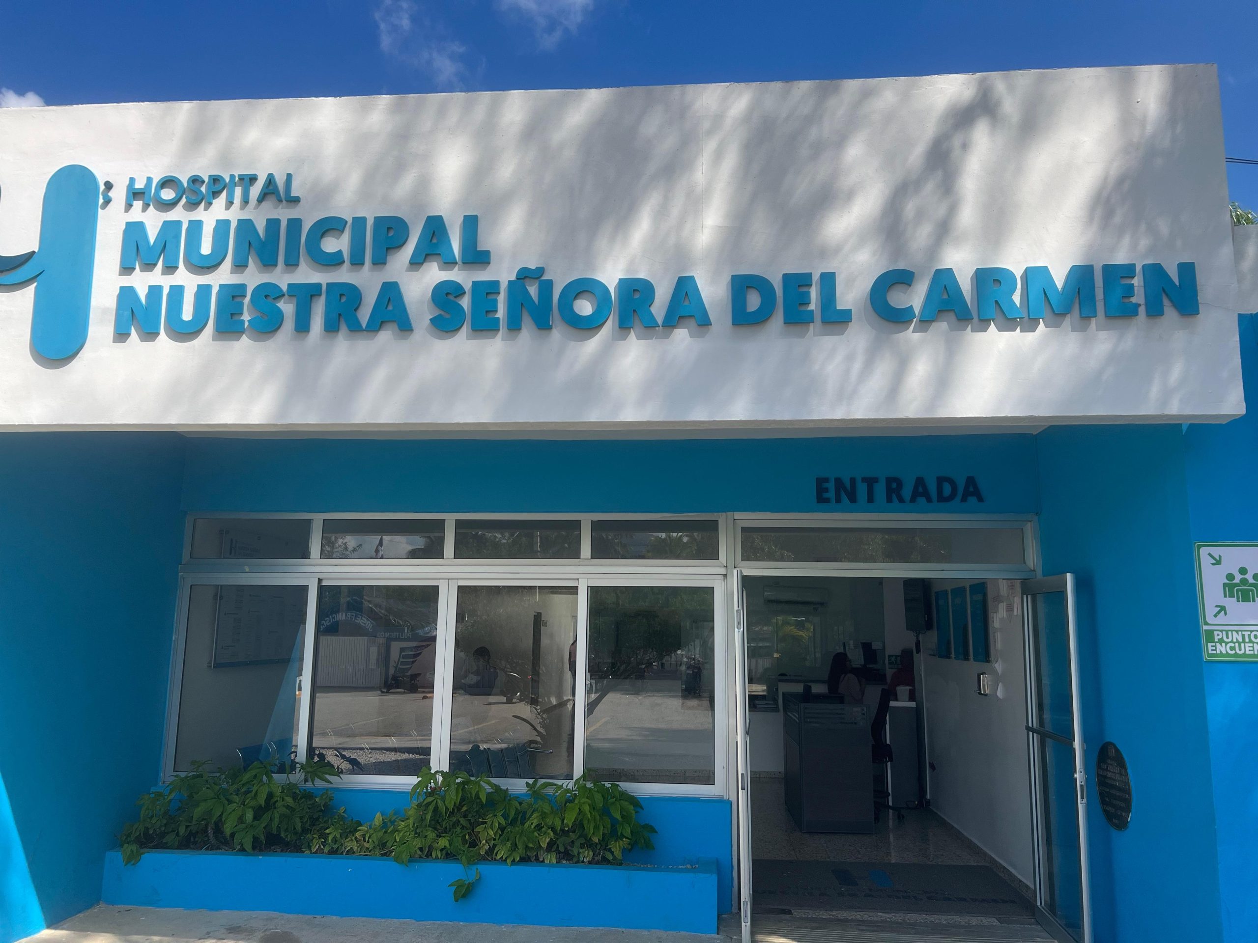 Exempleados cuestionan desvinculaciones en hospital de Padre Las Casas y alegan razones políticas