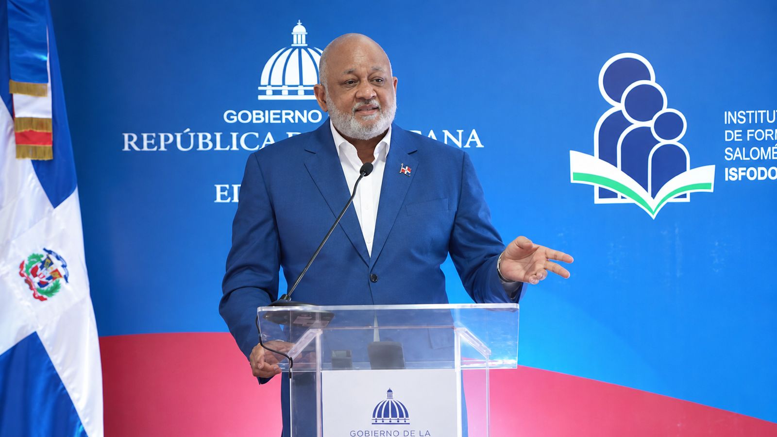 Auditoría de la Cámara de Cuentas no encontró irregularidades en la gestión de Roberto Fulcar al frente del MINERD.