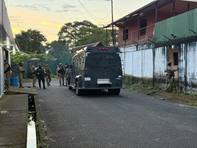 Operativo del OIJ en Limón deja cinco detenidos y un menor herido