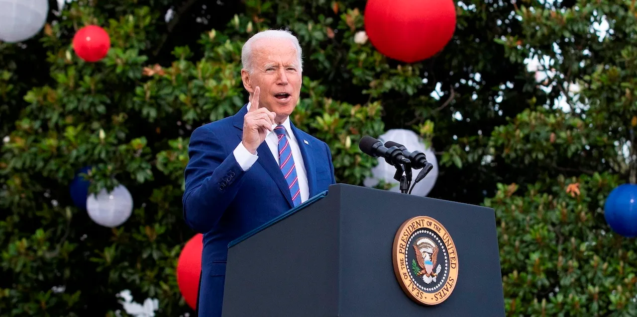 El presidente Joe Biden habla durante la celebración del Día de la Independencia en el Jardín Sur de la Casa Blanca, el 4 de julio de 2021. Foto: Revista Mercado