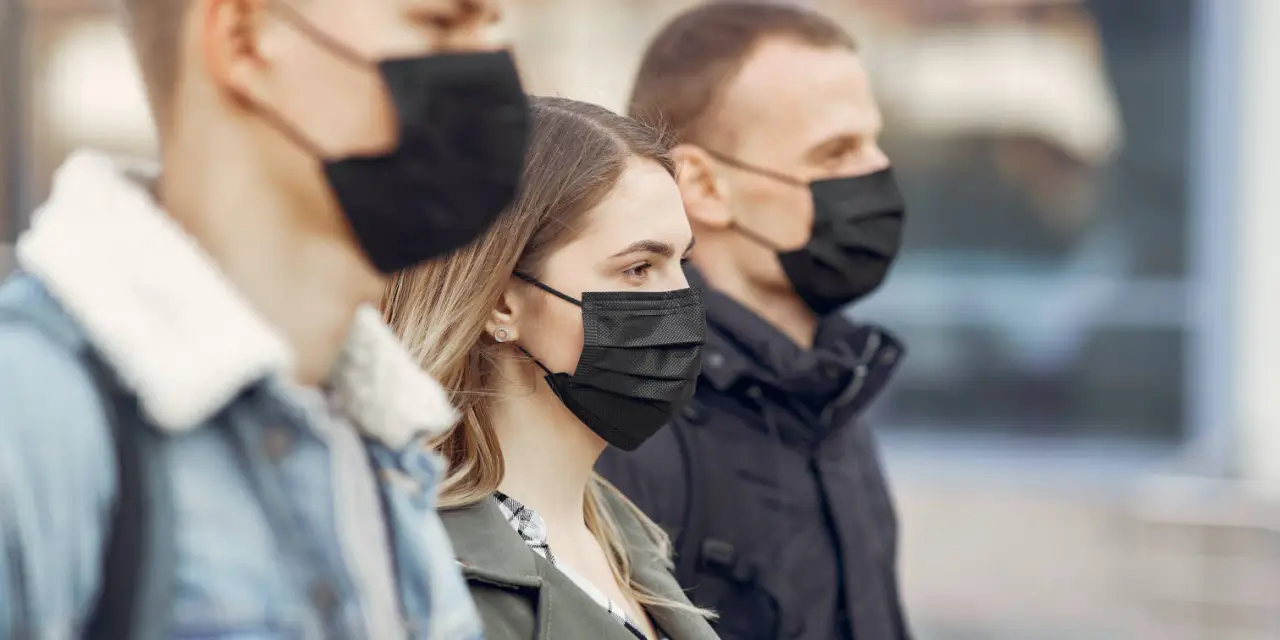 people-wearing-mask-by_Gustavo_Fring-from-Pexels