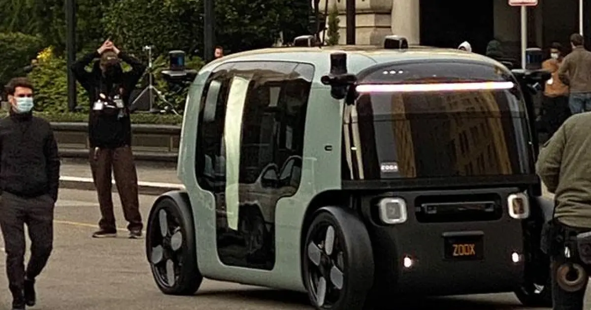taxi-robotizado-autonomo