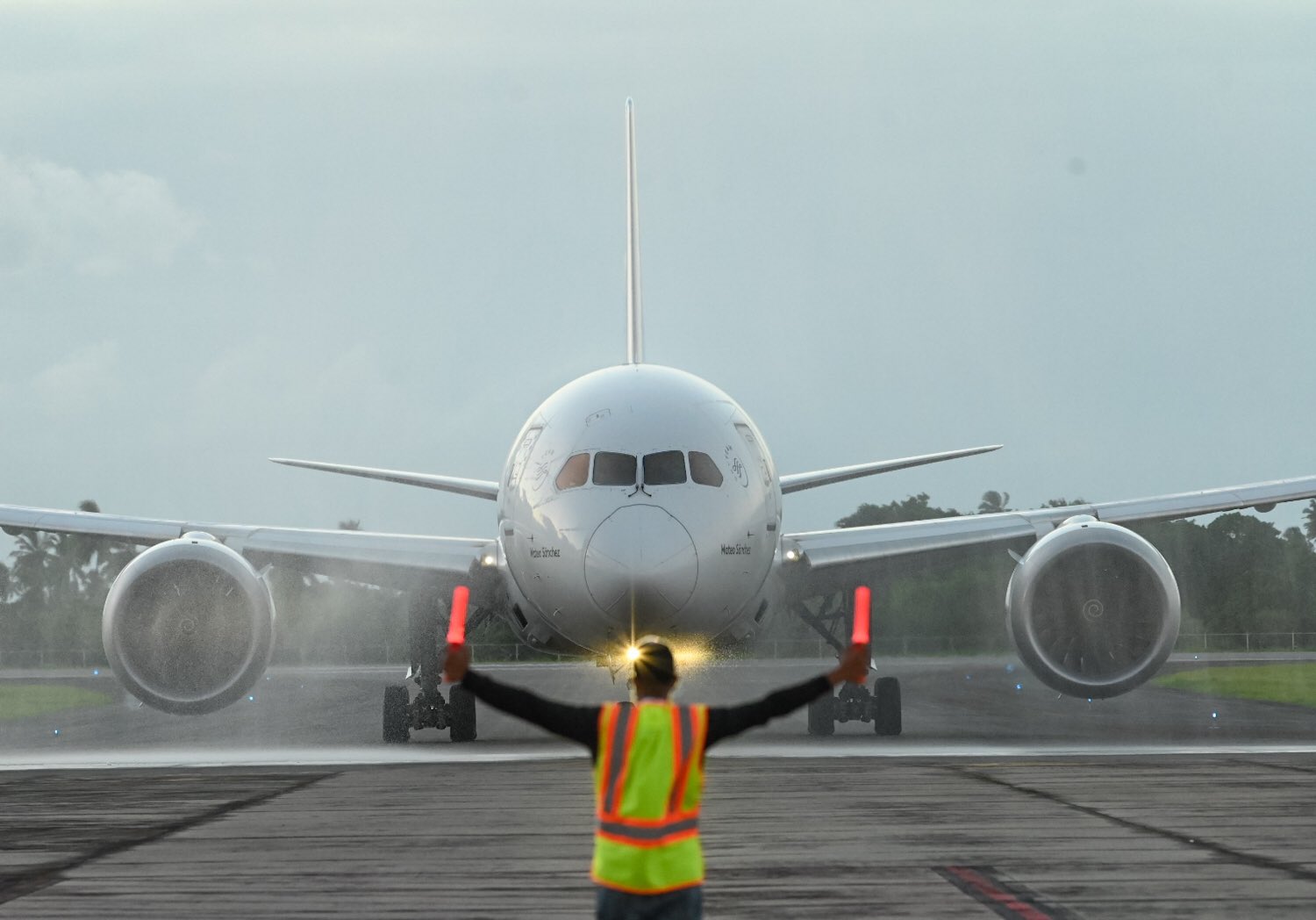 Aviones-vuelos-Aeropuerto