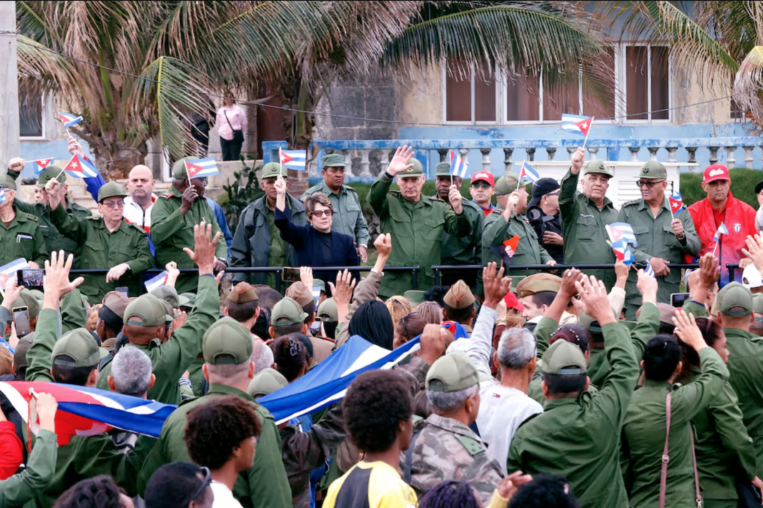 Cuba activa el Estado de Guerra ante un eventual ataque de Estados Unidos